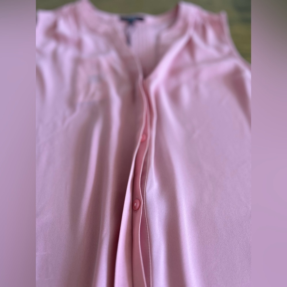 NYDJ Pink sleeveless pleated lightweight relaxed button down top - Picture 5 of 13
